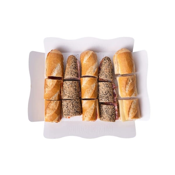 Bandeja de baguetinas mixtas con embutido variado